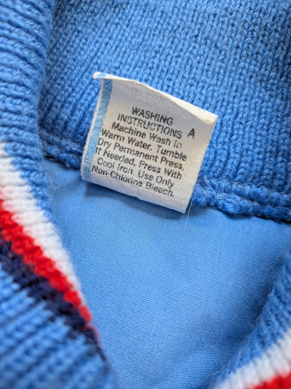 Vintage Light Blue Penguin Vest 18 Months - Picture 5 of 10
